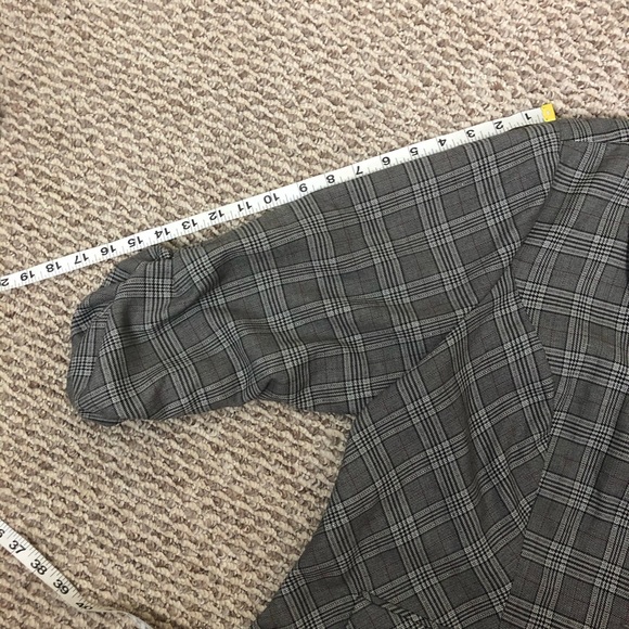 SOLD Torrid Gray Plaid Blazer - Picture 10 of 10